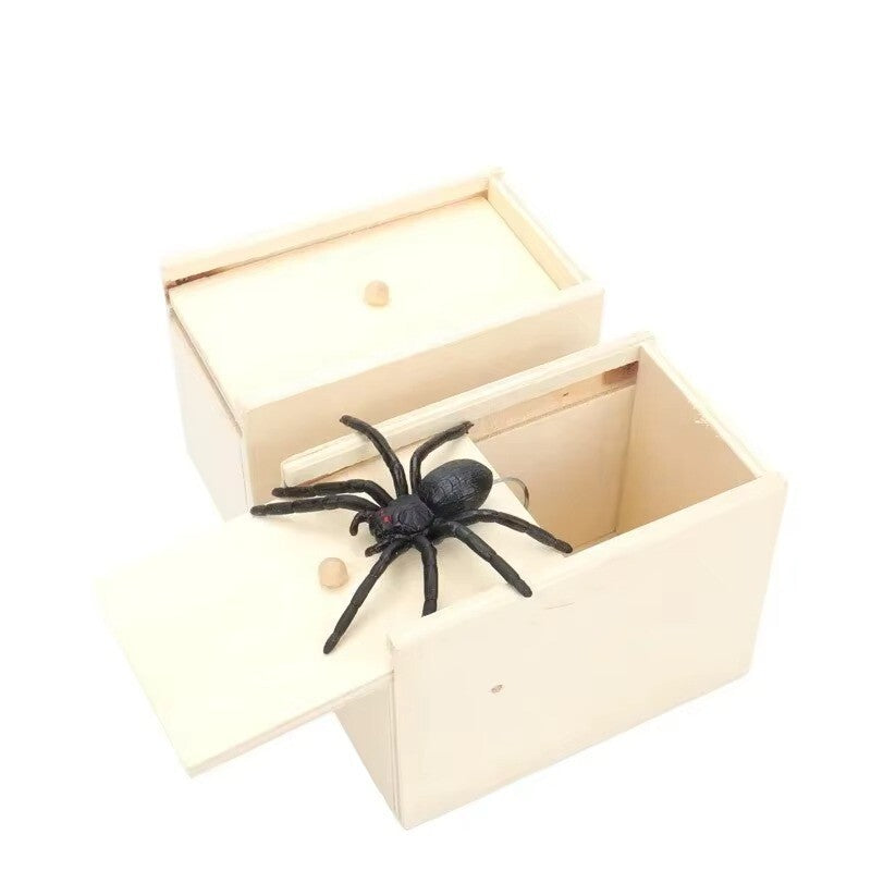Funny Scare Box Wooden Prank Spider Hidden in a Case Joke Toy Halloween Gift BK