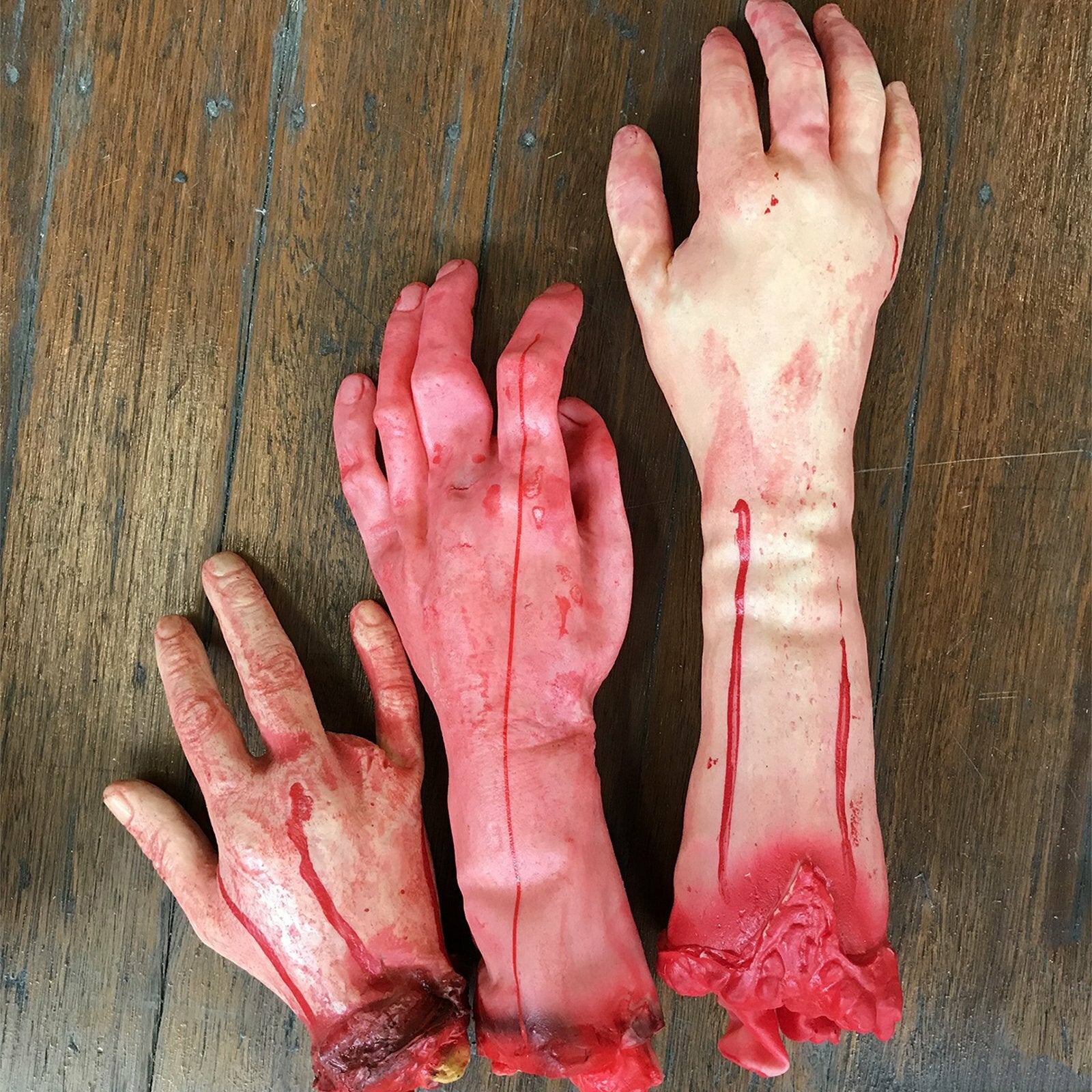 Halloween Fake Body Parts Bloody Severed Arm Hand Tricky Foot Prank Props Toy AU